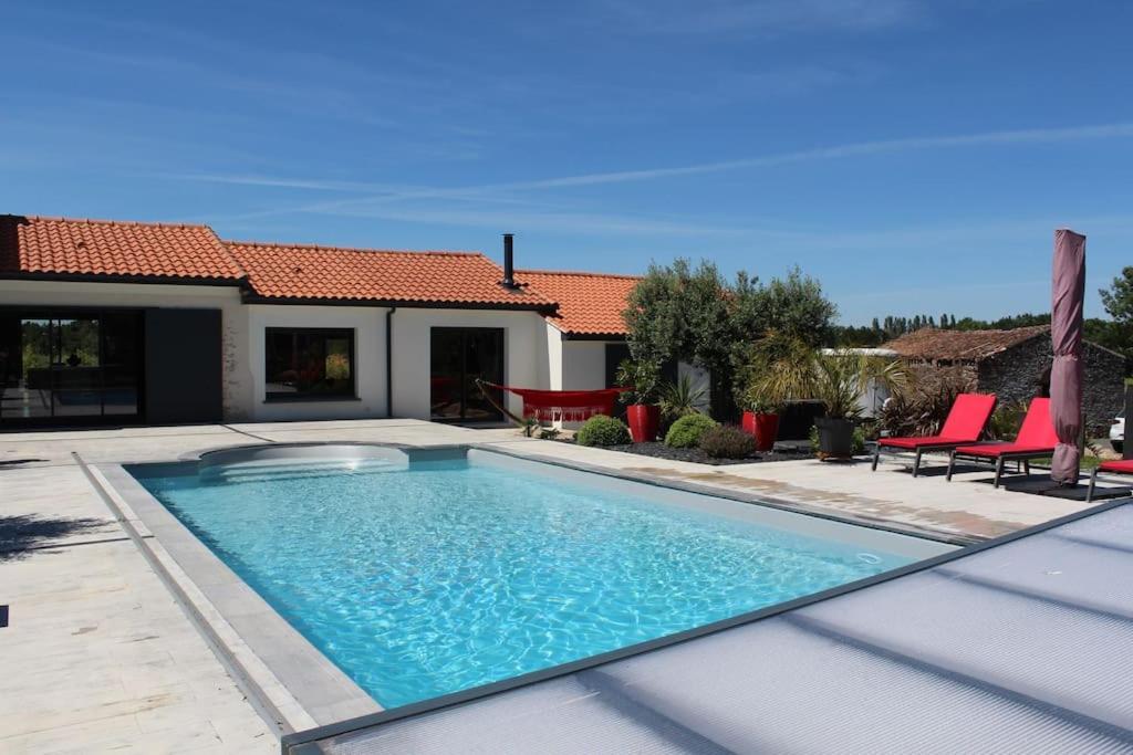 Villa Grand Standing Avec Piscine Proche Nantes La Chapelle-Heulin Экстерьер фото
